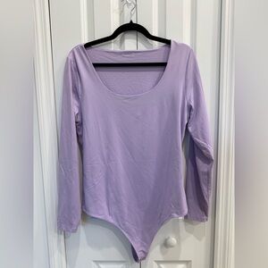 NWOT Abercrombie & Fitch Long-Sleeve Seamless Fabric Soft Squareneck Bodysuit